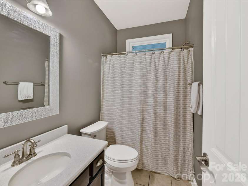 113 Hillandale Road, Charlotte, NC 28270.  MLS# CAR4401003, YatesRealty ID 26329. 