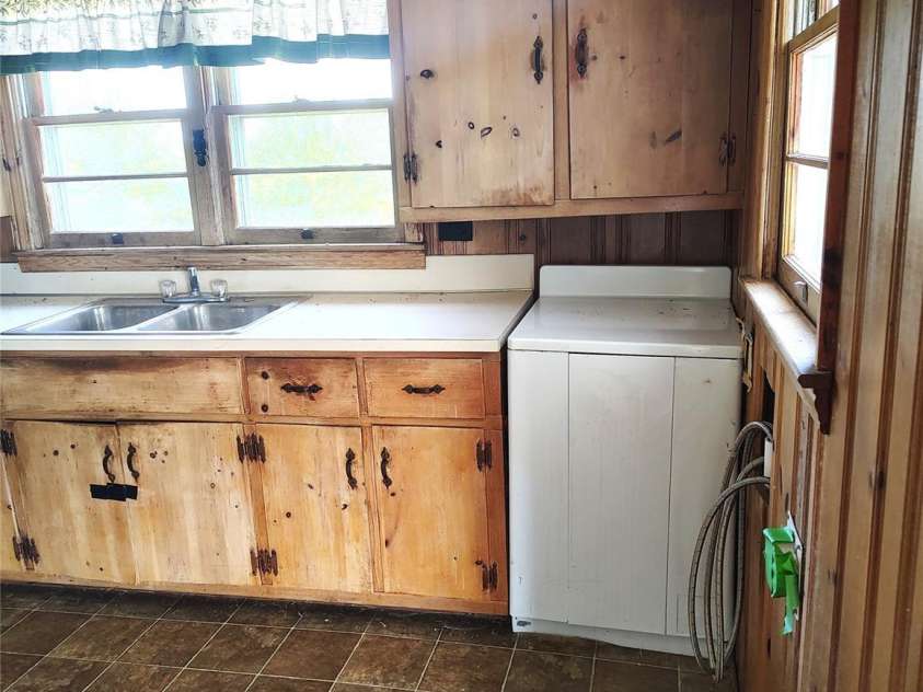 637 Plato Lee Road, Shelby, NC 28150.  MLS# CAR4281617, YatesRealty ID 26329. 