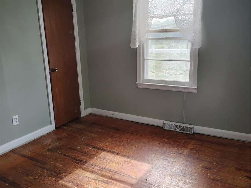 637 Plato Lee Road, Shelby, NC 28150.  MLS# CAR4281617, YatesRealty ID 26329. 