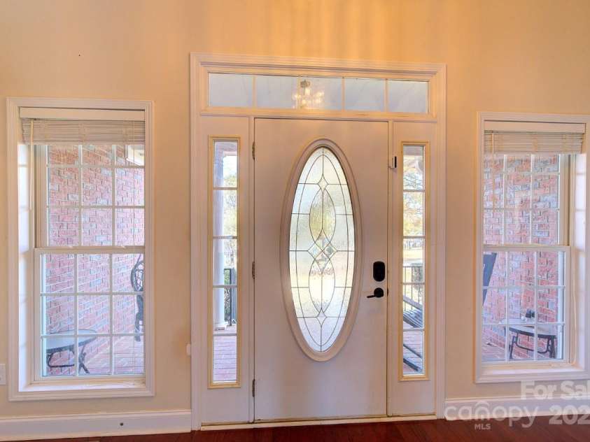 299 Sequoyah Drive, Chesnee, SC 29323.  MLS# CAR4319248, YatesRealty ID 2633. 