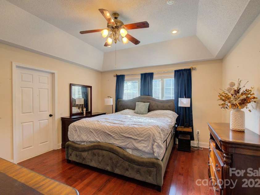 299 Sequoyah Drive, Chesnee, SC 29323.  MLS# CAR4319248, YatesRealty ID 2633. 