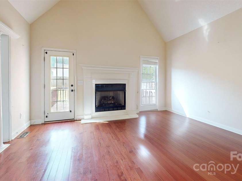 299 Sequoyah Drive, Chesnee, SC 29323.  MLS# CAR4319248, YatesRealty ID 2633. De-furnished w/AI