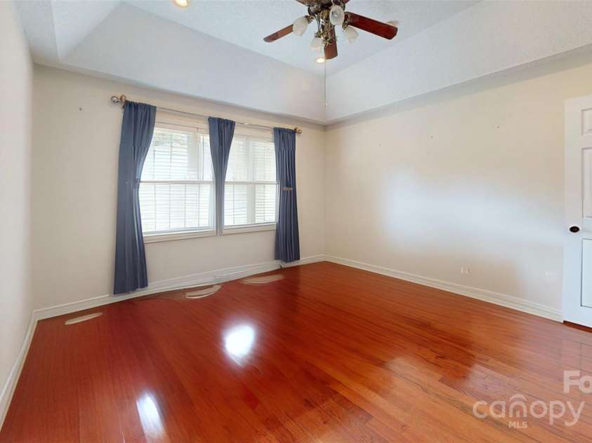 299 Sequoyah Drive, Chesnee, SC 29323.  MLS# CAR4319248, YatesRealty ID 2633. De-furnished w/AI