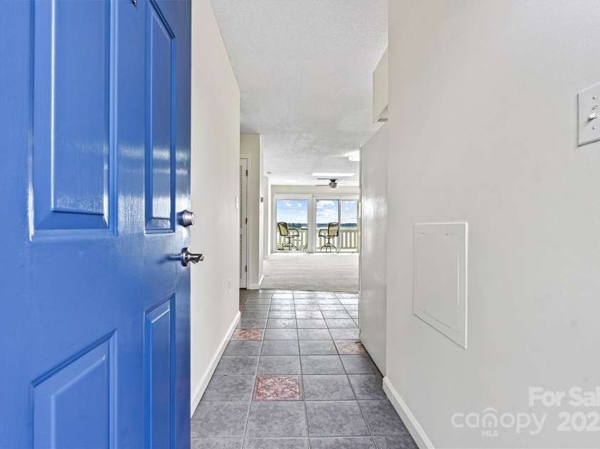 7831 Spinnaker Bay Drive, Sherrills Ford, NC 28673.  MLS# CAR4207085, YatesRealty ID 2633. 7831 SPINNAKER BAY DRIVE # 314