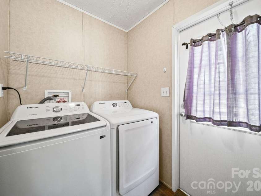 7560 Hwy 265 Highway, Mount Croghan, SC 29727.  MLS# CAR4368856, YatesRealty ID 26330. 