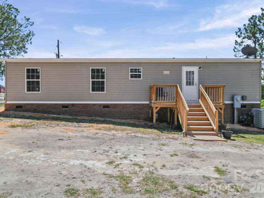 7560 Hwy 265 Highway, Mount Croghan, SC 29727.  MLS# CAR4368856, YatesRealty ID 26330. 