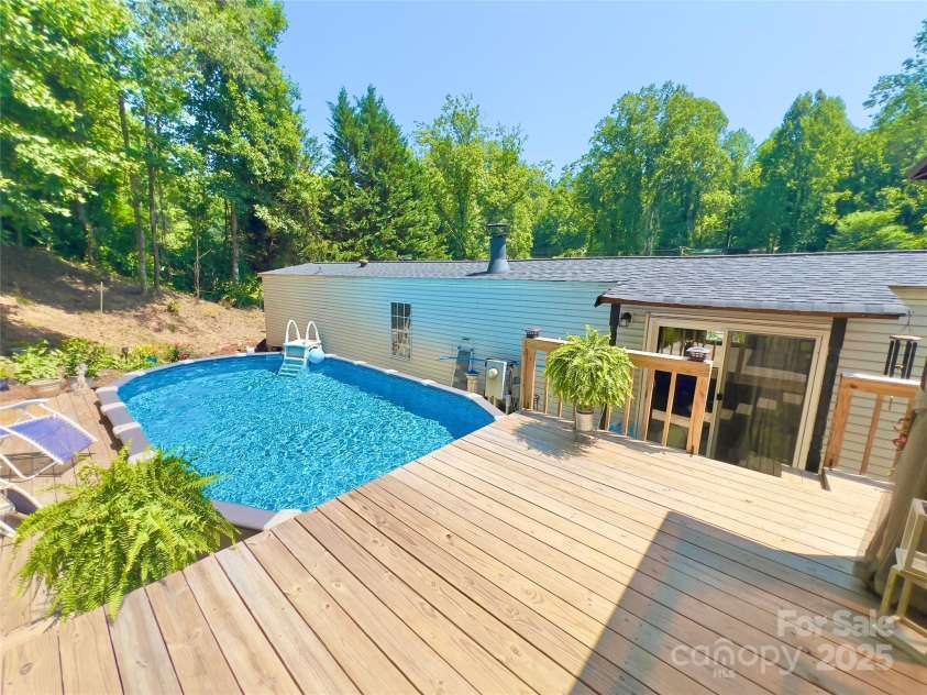 1449 Piedmont Drive, Lenoir, NC 28645.  MLS# CAR4211762, YatesRealty ID 26333. 