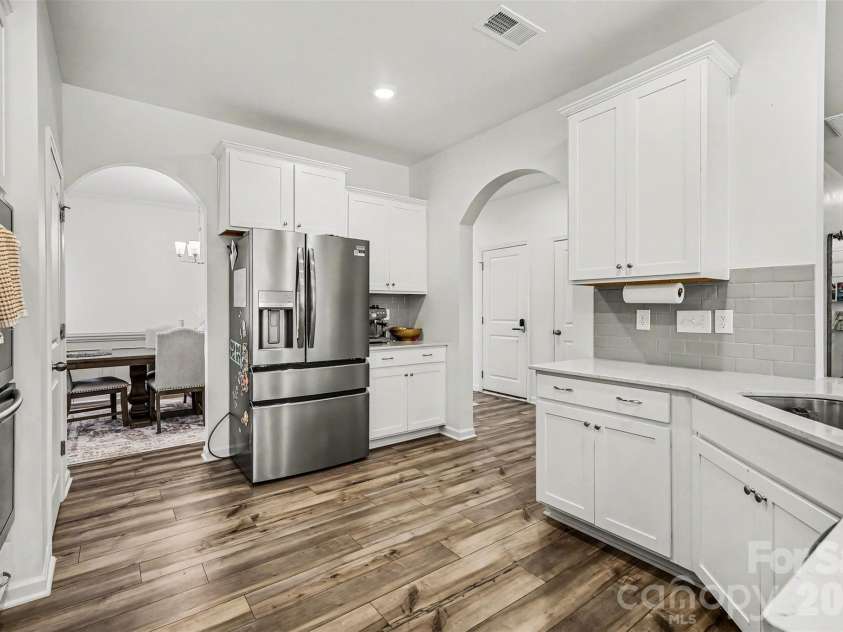 378 Kennerly Center Drive, Mooresville, NC 28115.  MLS# CAR4372627, YatesRealty ID 26333. 