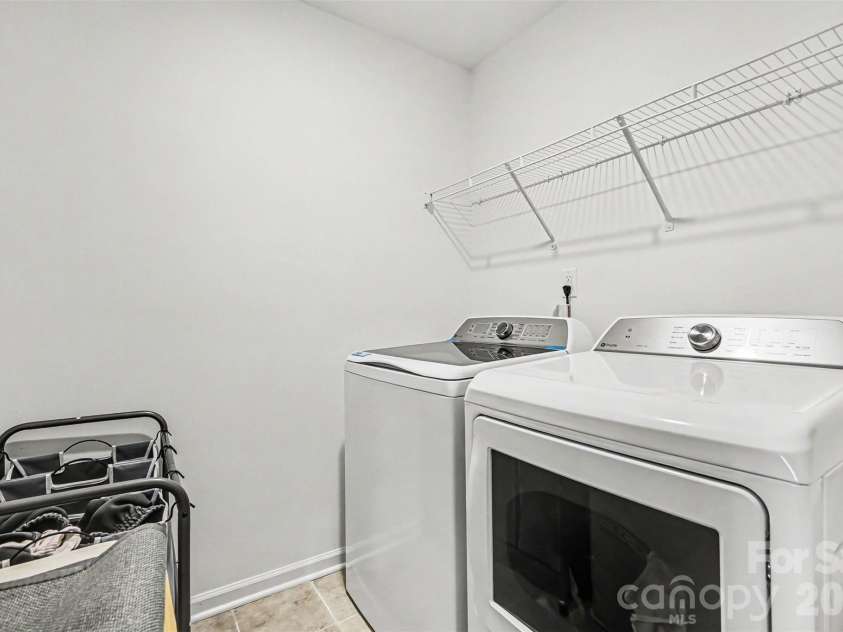 378 Kennerly Center Drive, Mooresville, NC 28115.  MLS# CAR4372627, YatesRealty ID 26333. 