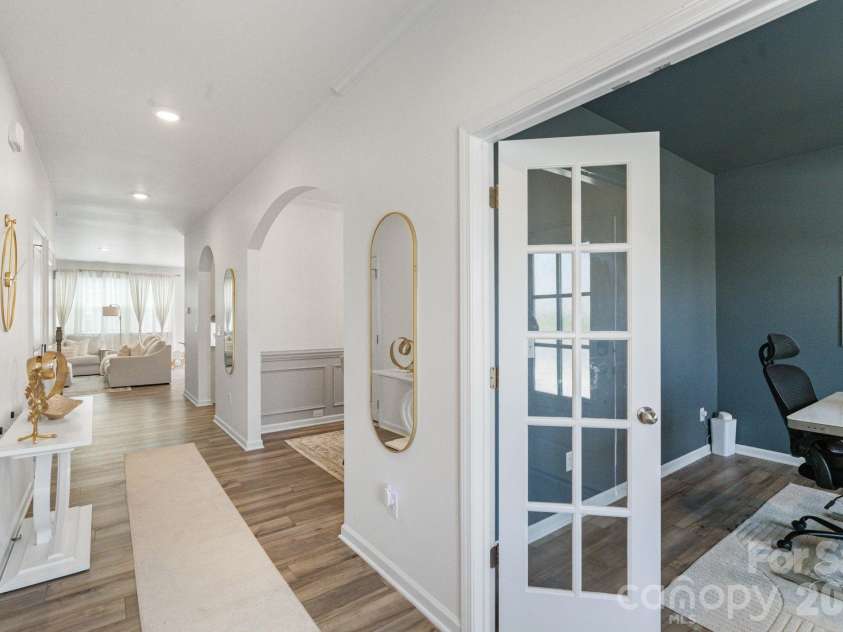 378 Kennerly Center Drive, Mooresville, NC 28115.  MLS# CAR4407885, YatesRealty ID 26333. Hallway
