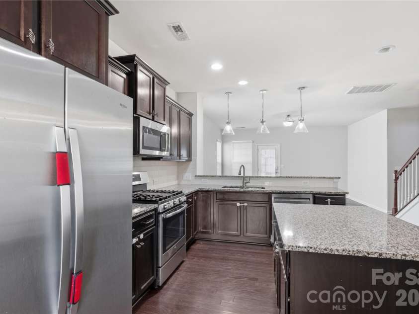 5077 Waterloo Drive, Fort Mill, SC 29708.  MLS# CAR4374566, YatesRealty ID 26334. 