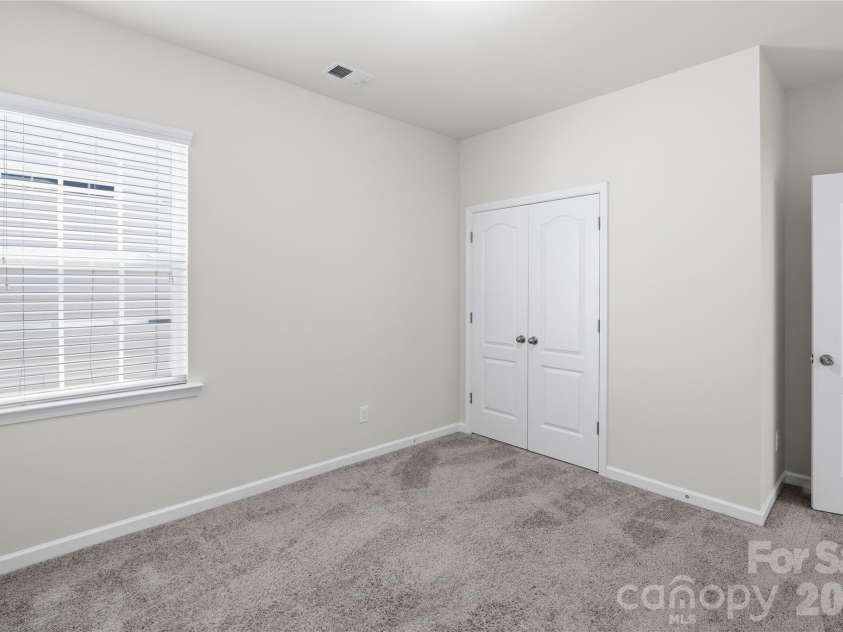 5077 Waterloo Drive, Fort Mill, SC 29708.  MLS# CAR4374566, YatesRealty ID 26334. 