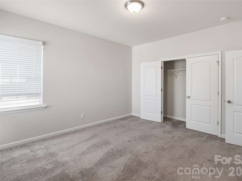 5077 Waterloo Drive, Fort Mill, SC 29708.  MLS# CAR4374566, YatesRealty ID 26334. 