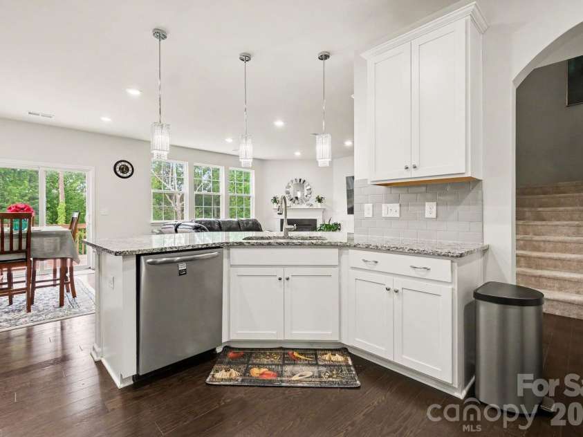 1031 Lookout Shoals Drive, Fort Mill, SC 29715.  MLS# CAR4371718, YatesRealty ID 26336. 