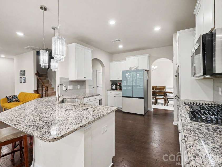 1031 Lookout Shoals Drive, Fort Mill, SC 29715.  MLS# CAR4371718, YatesRealty ID 26336. 