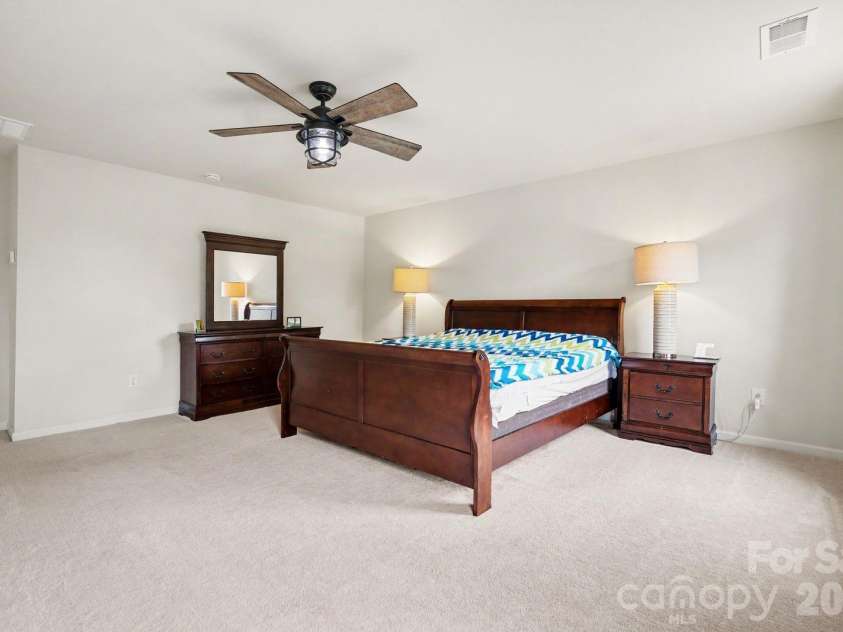 1031 Lookout Shoals Drive, Fort Mill, SC 29715.  MLS# CAR4371718, YatesRealty ID 26336. 