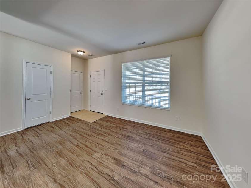 242 Elrosa Road, Mooresville, NC 28115.  MLS# CAR4232753, YatesRealty ID 2634. 