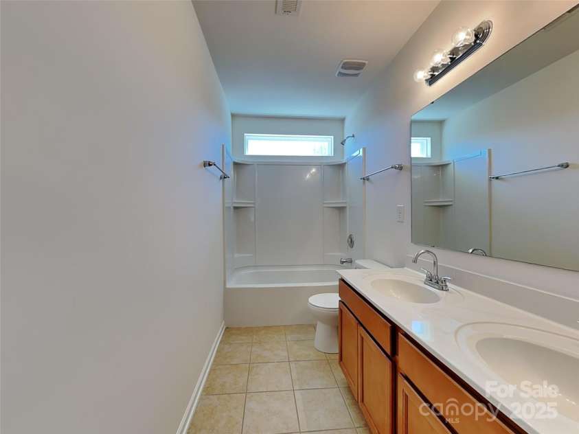 242 Elrosa Road, Mooresville, NC 28115.  MLS# CAR4232753, YatesRealty ID 2634. 
