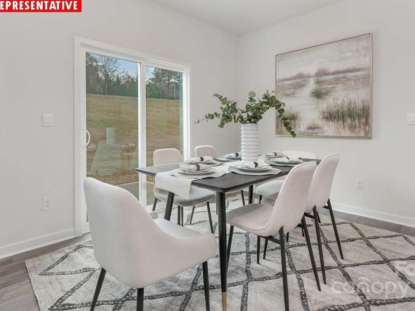 11136 Cardinal Creek Avenue, Charlotte, NC 28215.  MLS# CAR4273998, YatesRealty ID 26340. 