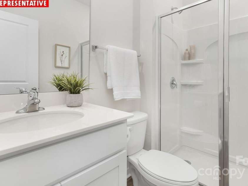 11136 Cardinal Creek Avenue, Charlotte, NC 28215.  MLS# CAR4273998, YatesRealty ID 26340. 