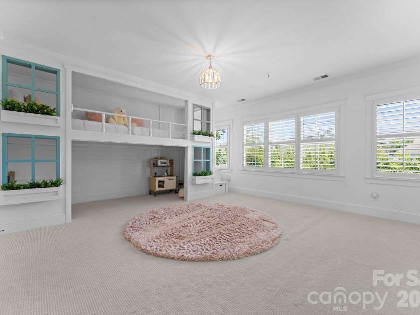 17106 Arkansas Lane, Davidson, NC 28036.  MLS# CAR4380909, YatesRealty ID 26342. 