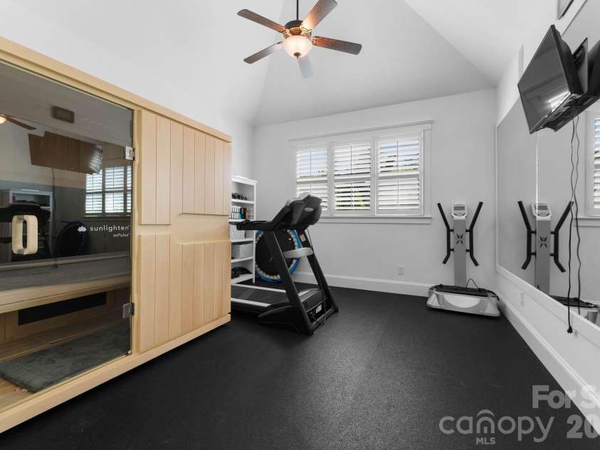 17106 Arkansas Lane, Davidson, NC 28036.  MLS# CAR4380909, YatesRealty ID 26342. 