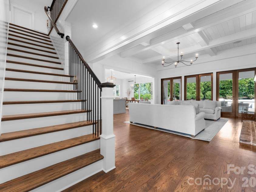 17106 Arkansas Lane, Davidson, NC 28036.  MLS# CAR4380909, YatesRealty ID 26342. 