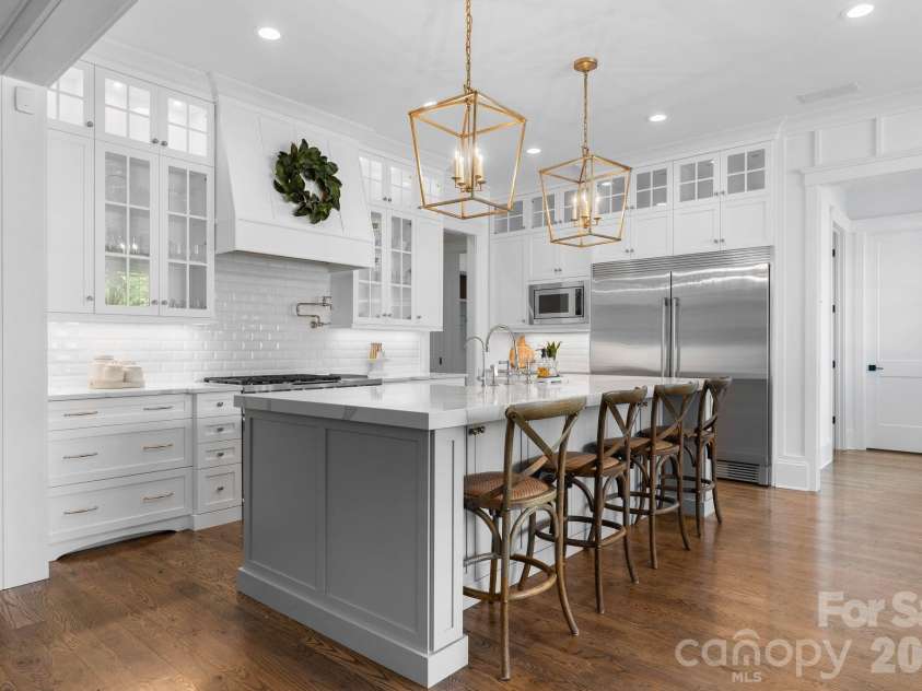 17106 Arkansas Lane, Davidson, NC 28036.  MLS# CAR4380909, YatesRealty ID 26342. 