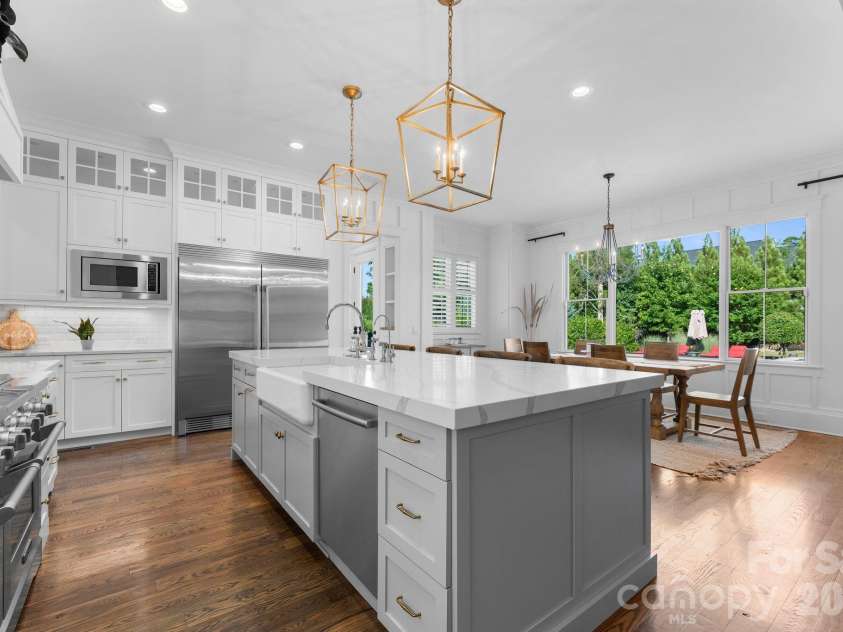 17106 Arkansas Lane, Davidson, NC 28036.  MLS# CAR4380909, YatesRealty ID 26342. 