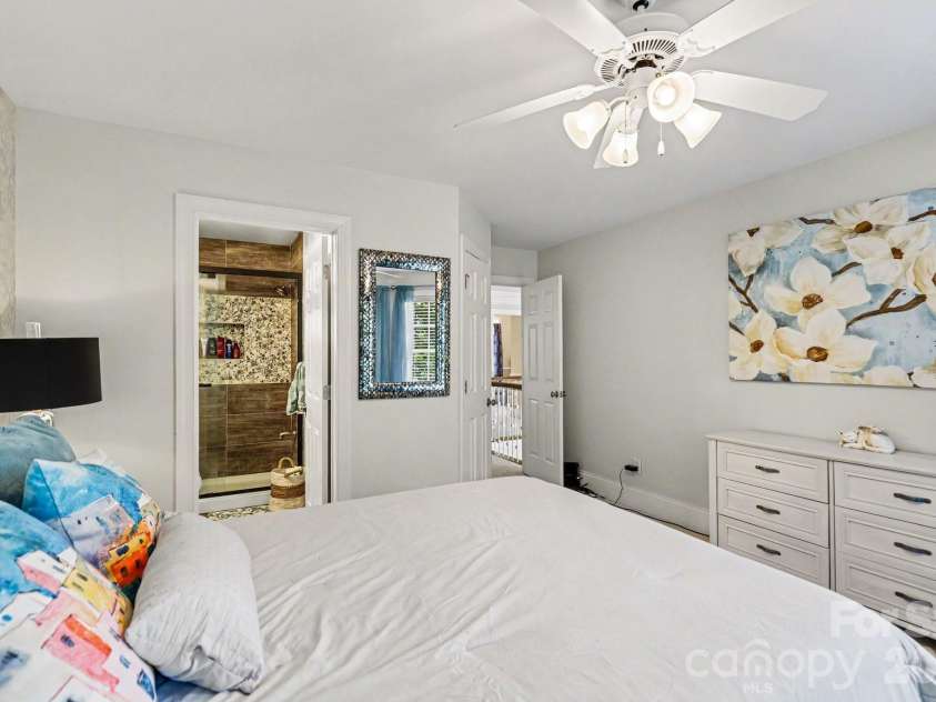 163 Evening Shadow Road, Lake Wylie, SC 29710.  MLS# CAR4385508, YatesRealty ID 26343. 