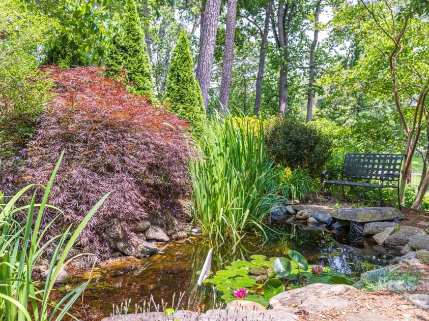 101 Windsor Road, Asheville, NC 28804.  MLS# CAR4263448, YatesRealty ID 26344. 