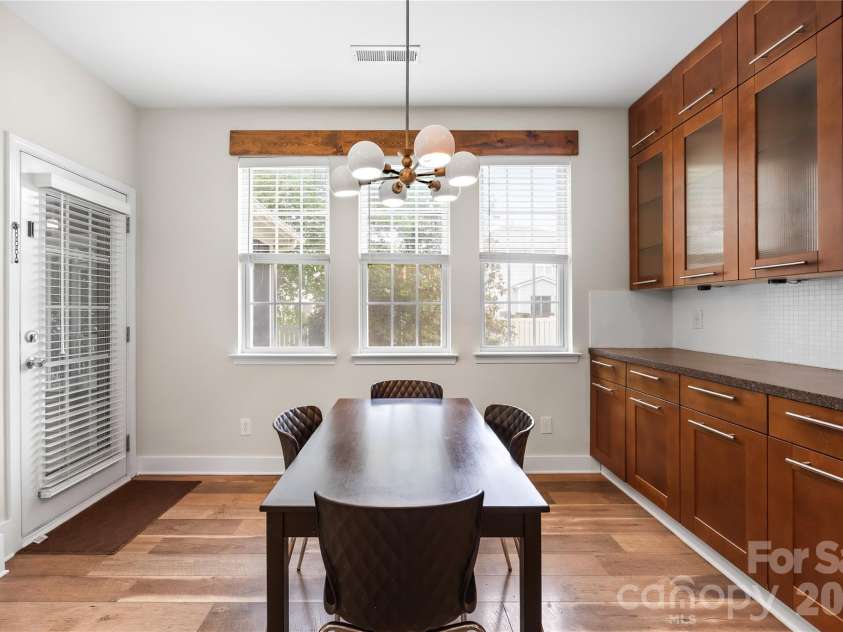 6428 Manitoba Lane, Charlotte, NC 28277.  MLS# CAR4385112, YatesRealty ID 26344. 