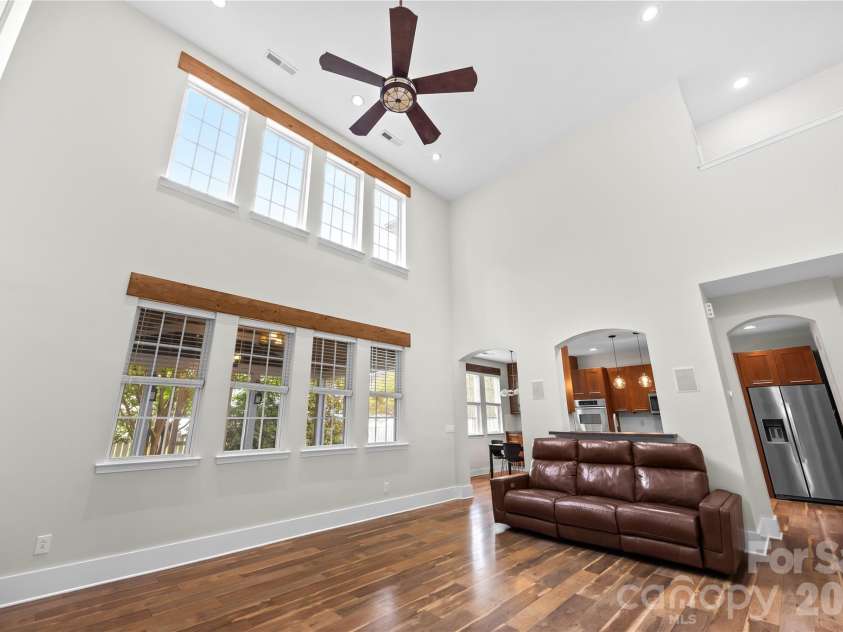 6428 Manitoba Lane, Charlotte, NC 28277.  MLS# CAR4385112, YatesRealty ID 26344. 