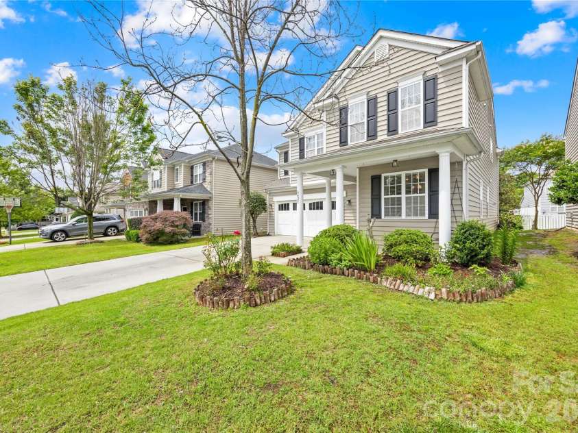 6428 Manitoba Lane, Charlotte, NC 28277.  MLS# CAR4385112, YatesRealty ID 26344. Front