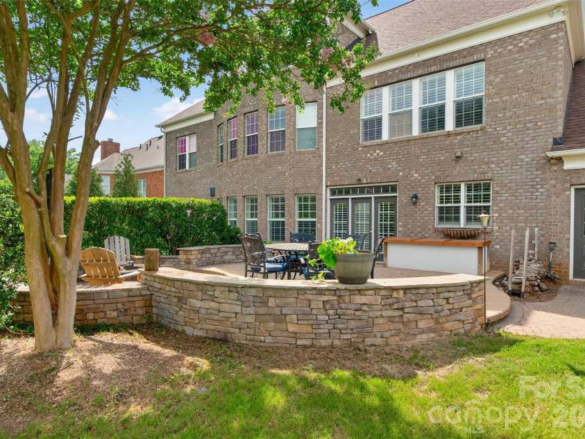 10102 Stonesby Lane, Waxhaw, NC 28173.  MLS# CAR4394343, YatesRealty ID 26346. 