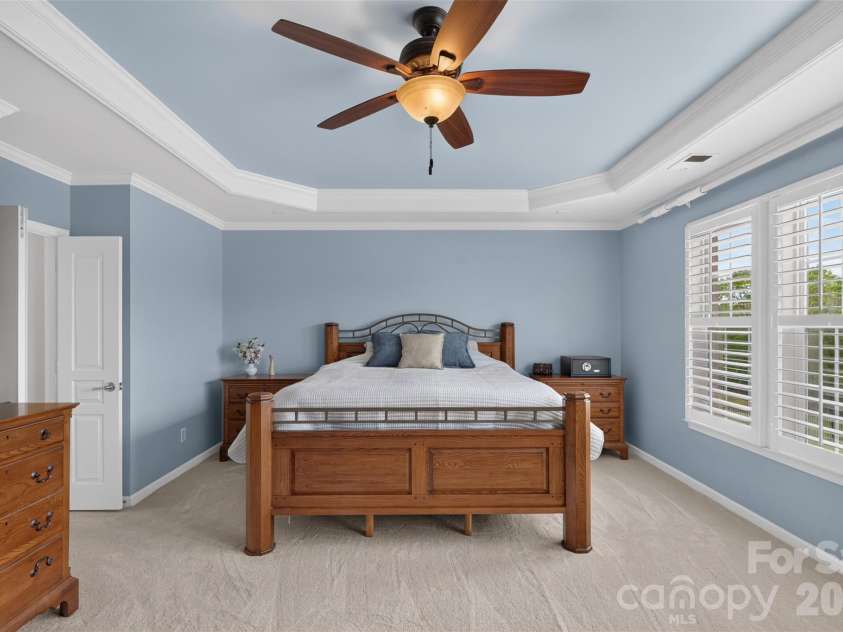 10102 Stonesby Lane, Waxhaw, NC 28173.  MLS# CAR4394343, YatesRealty ID 26346. Primary Bedroom