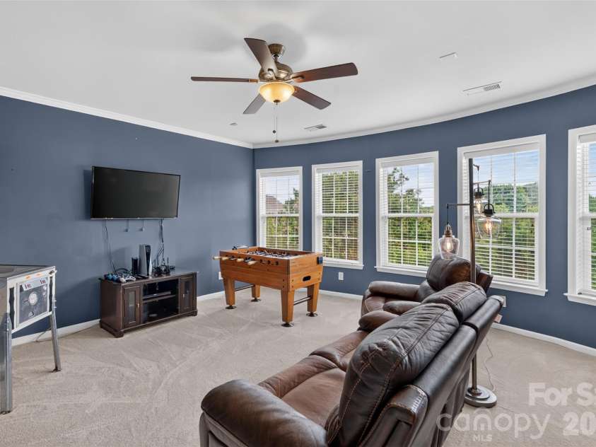 10102 Stonesby Lane, Waxhaw, NC 28173.  MLS# CAR4394343, YatesRealty ID 26346. Second floor bonus room