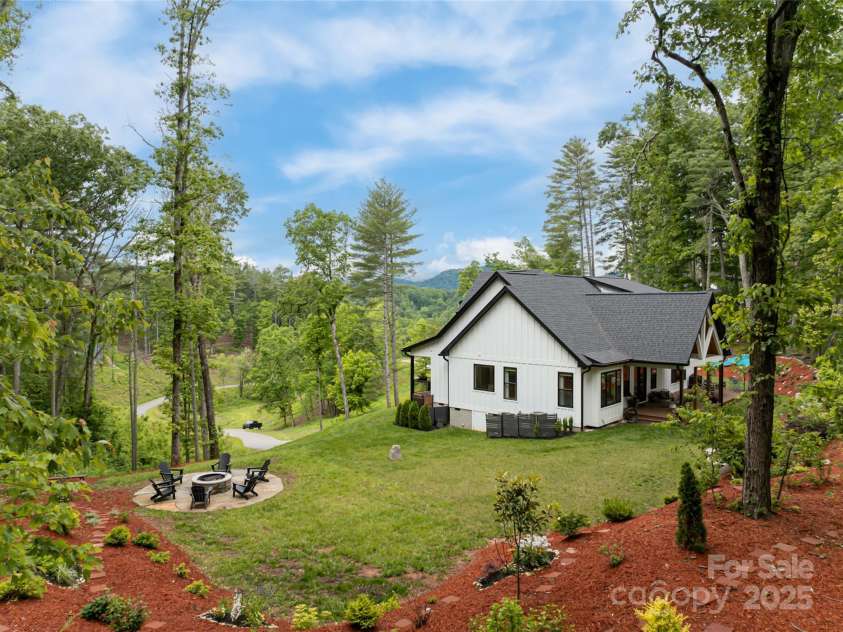 99 Timber Ridge Circle, Leicester, NC 28748.  MLS# CAR4261067, YatesRealty ID 26347. 