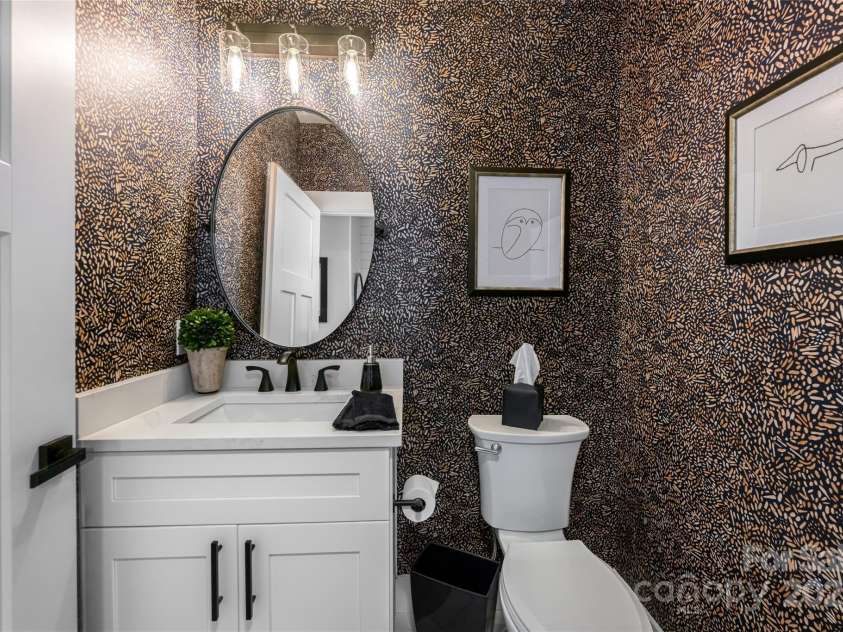 99 Timber Ridge Circle, Leicester, NC 28748.  MLS# CAR4261067, YatesRealty ID 26347. Half Bath Main Level