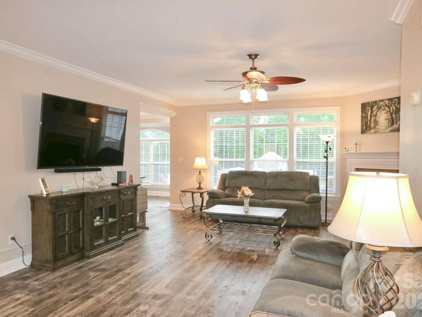 3127 Yorkshire Lane, Boonville, NC 27011.  MLS# CAR4385114, YatesRealty ID 26348. 