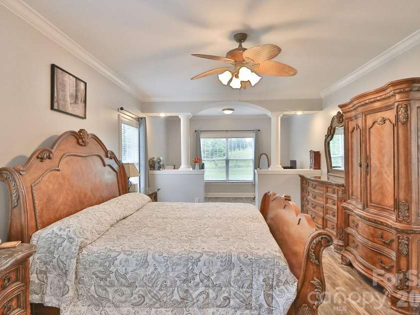 3127 Yorkshire Lane, Boonville, NC 27011.  MLS# CAR4385114, YatesRealty ID 26348. 