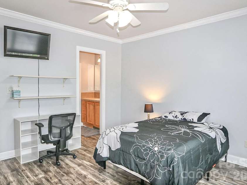 3127 Yorkshire Lane, Boonville, NC 27011.  MLS# CAR4385114, YatesRealty ID 26348. 