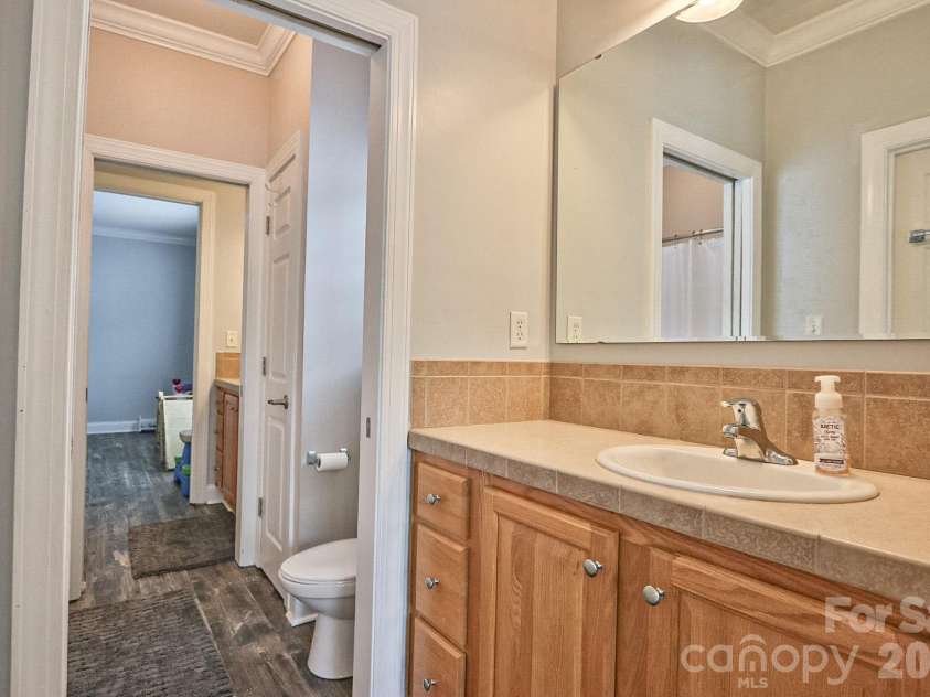 3127 Yorkshire Lane, Boonville, NC 27011.  MLS# CAR4385114, YatesRealty ID 26348. 
