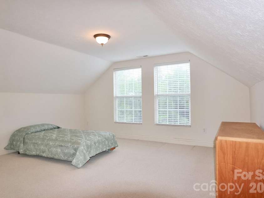 3127 Yorkshire Lane, Boonville, NC 27011.  MLS# CAR4385114, YatesRealty ID 26348. 