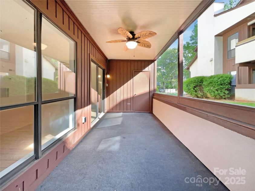 7116 Winery Lane, Charlotte, NC 28227.  MLS# CAR4248162, YatesRealty ID 26349. 