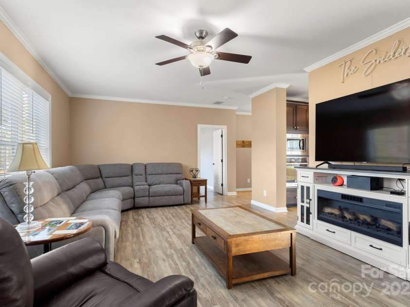 4290 Palmer Lloyd Road, Lancaster, SC 29720.  MLS# CAR4327704, YatesRealty ID 2635. 