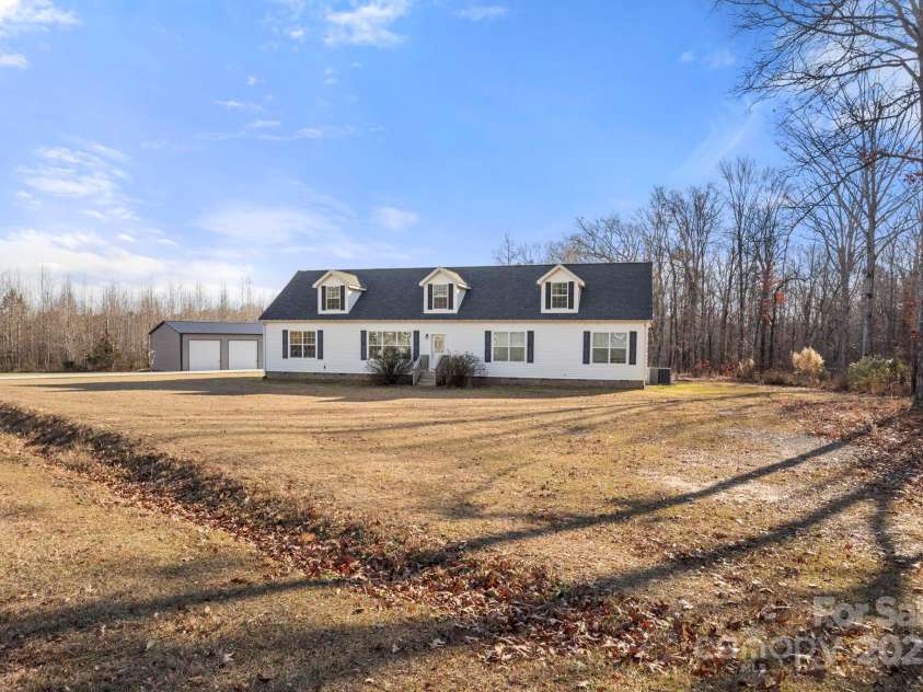 4290 Palmer Lloyd Road, Lancaster, SC 29720.  MLS# CAR4327704, YatesRealty ID 2635. 
