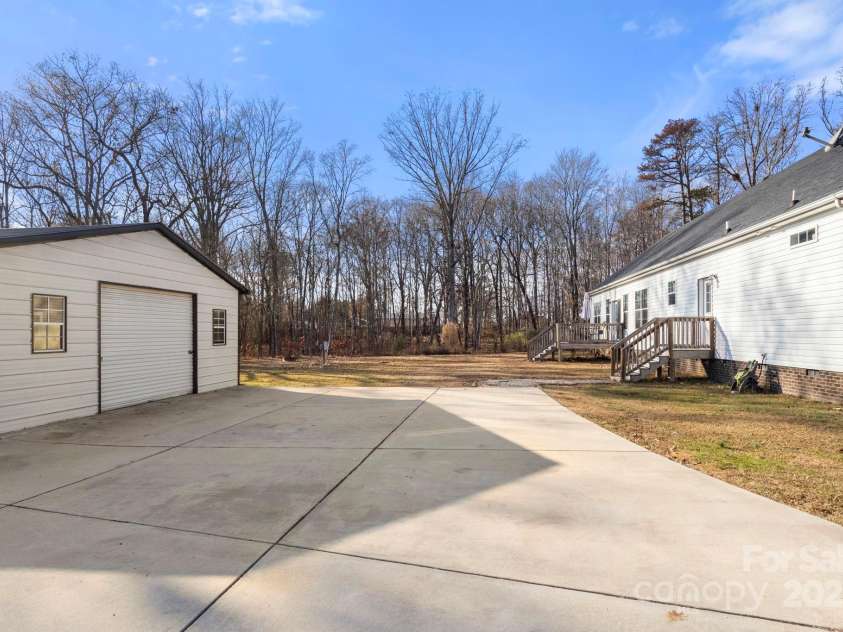 4290 Palmer Lloyd Road, Lancaster, SC 29720.  MLS# CAR4327704, YatesRealty ID 2635. 