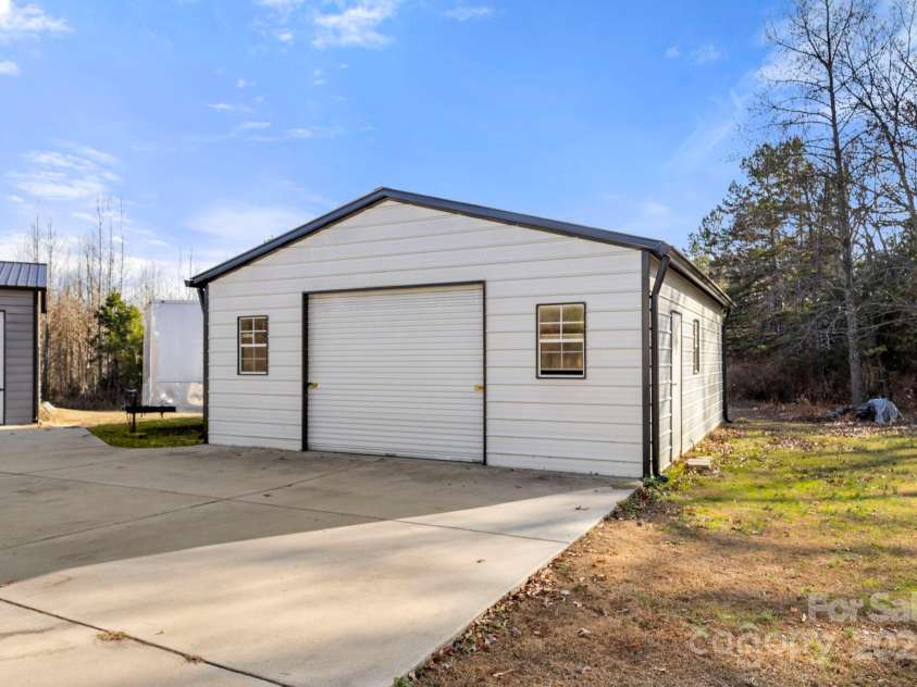 4290 Palmer Lloyd Road, Lancaster, SC 29720.  MLS# CAR4327704, YatesRealty ID 2635. 