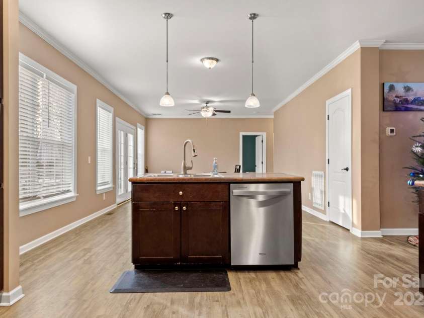 4290 Palmer Lloyd Road, Lancaster, SC 29720.  MLS# CAR4327704, YatesRealty ID 2635. 